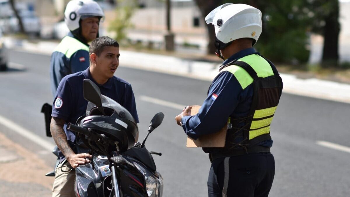 PMT intensifica control del uso del casco para reducir siniestros