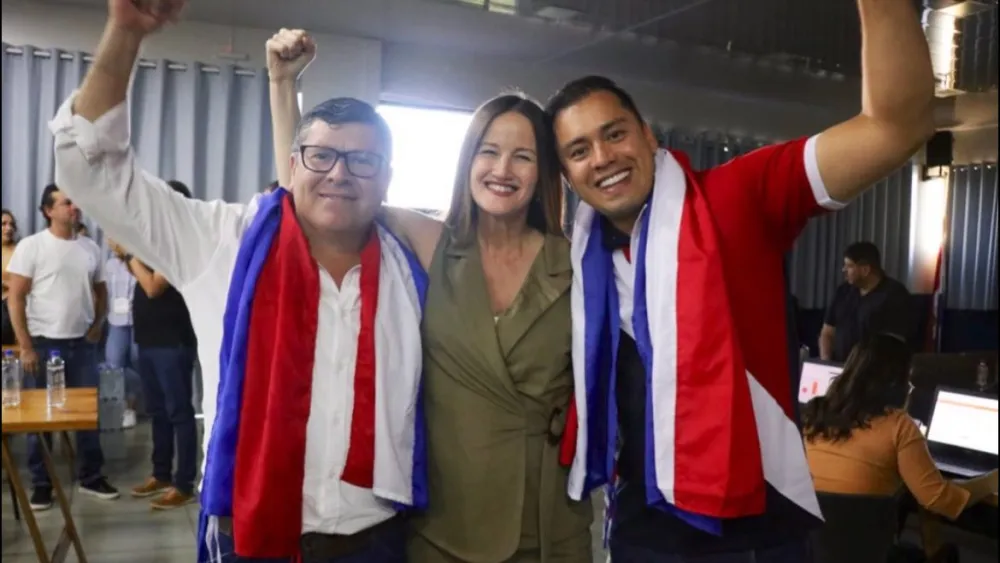 Soledad reafirma compromiso con la unidad opositora en Asunción