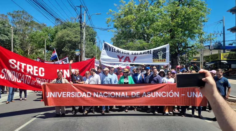 Docentes de la UNA exigen presupuesto y anuncian protestas