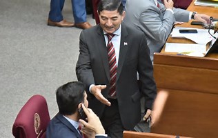 Tensiones en Honor Colorado revelan distancias con el Gobierno