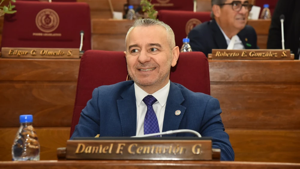 Precandidato colorado asegura consenso para definir figura