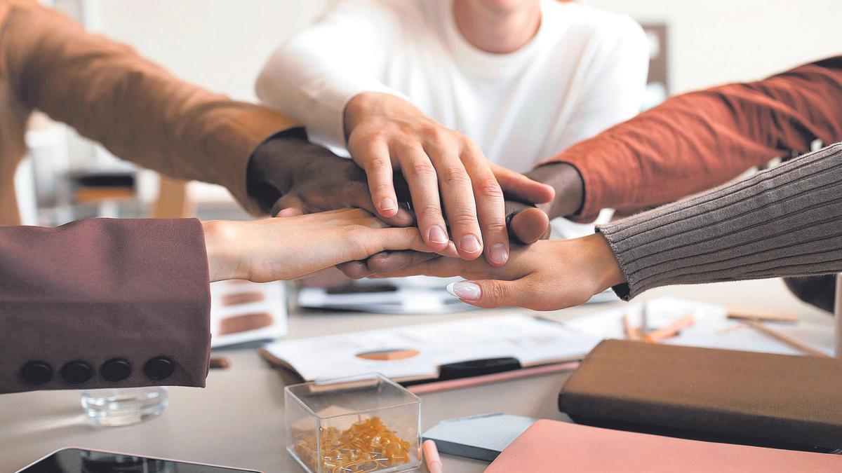 Coop. fomentan el emprendedurismo y la responsabilidad social