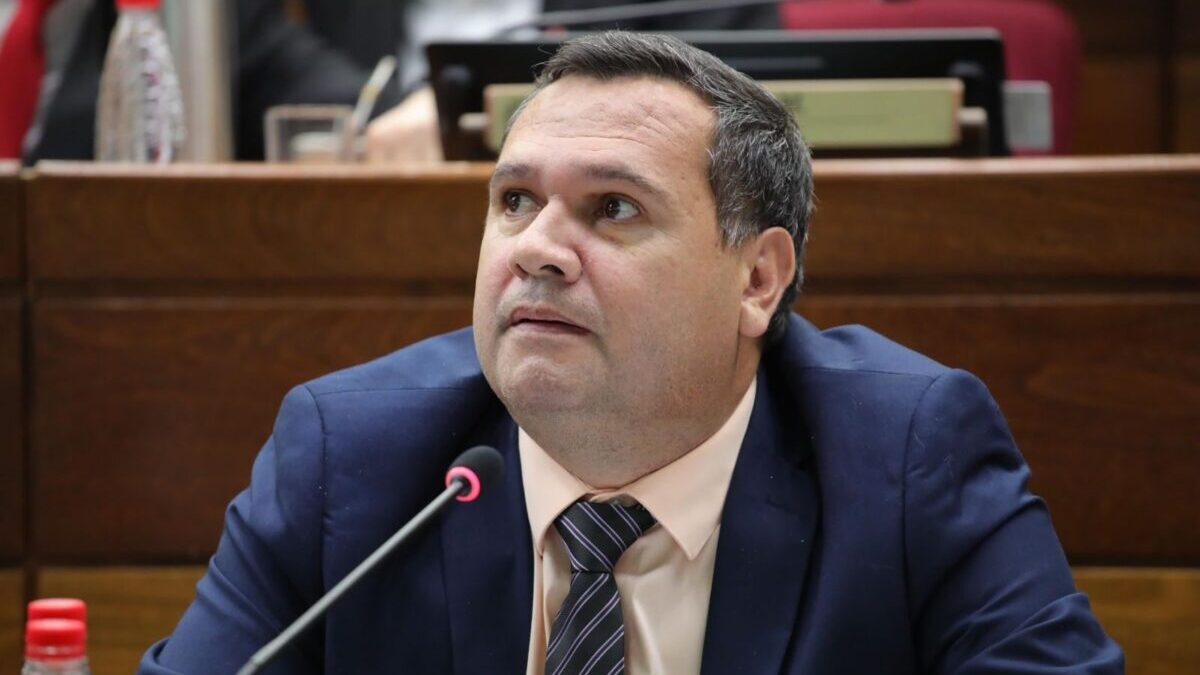 “Le digo al presidente que la macroeconomía llegue a la gente”