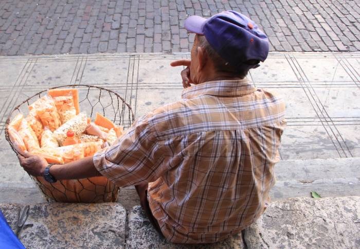 Jubilación insuficiente y muchos deben trabajar forzosamente