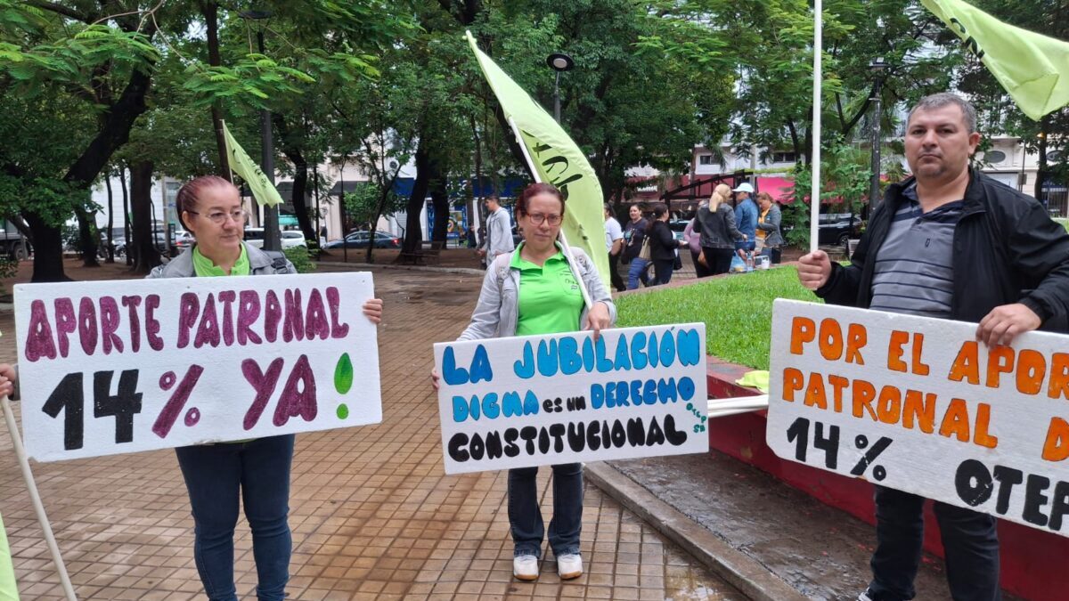 Concentración docente espera tratamiento de la Caja Fiscal en diputados