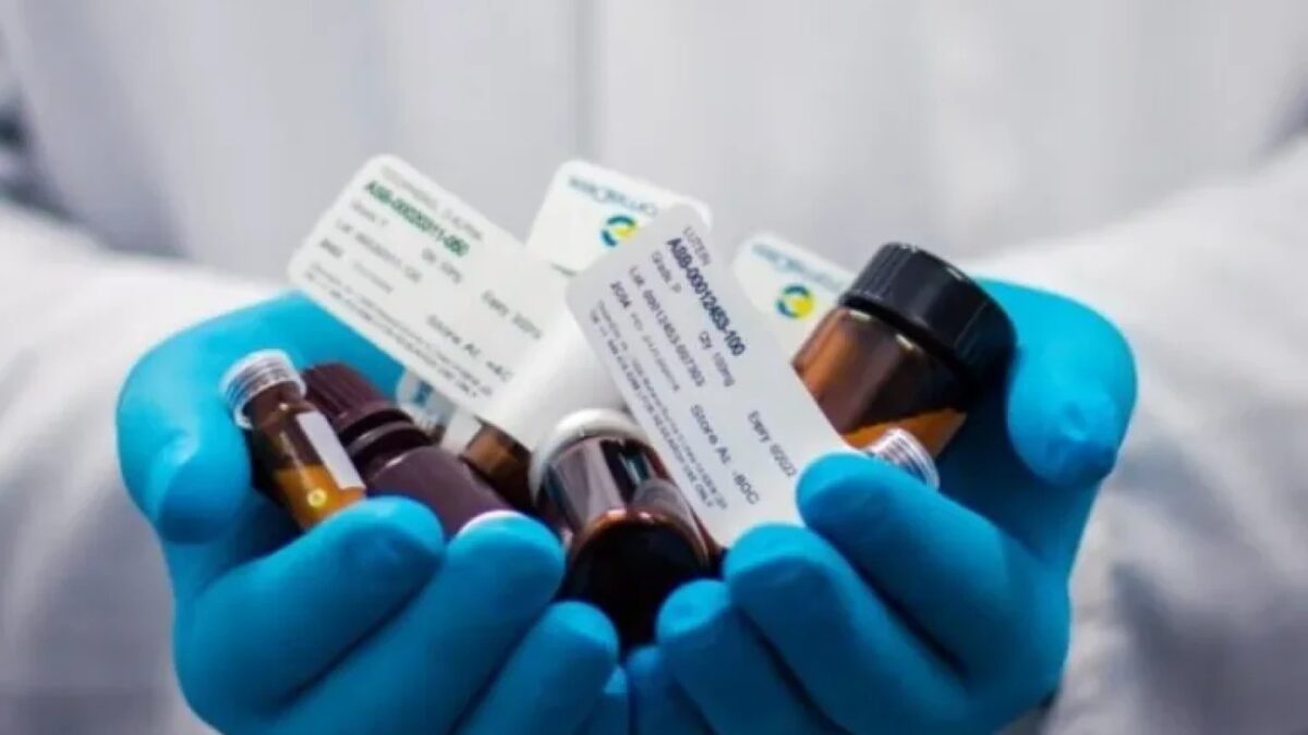 Millonaria deuda a farmacéuticas atenta contra la provisión de remedios