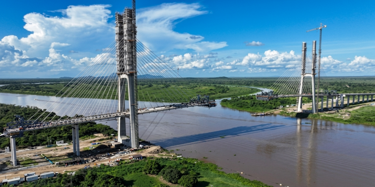 A “Puente de la Bioceánica” le falta poco más del 10 % para unirse