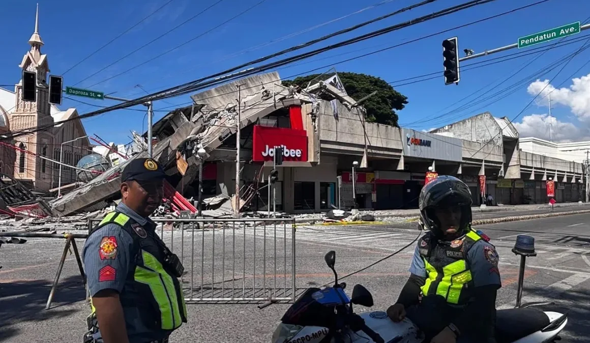 Mortal terremoto de magnitud 7,8 sacude el sur de Filipinas